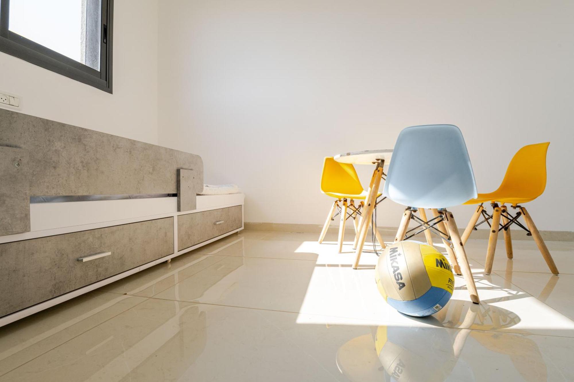 Balfour Sea View City Center Nahariya Exterior photo