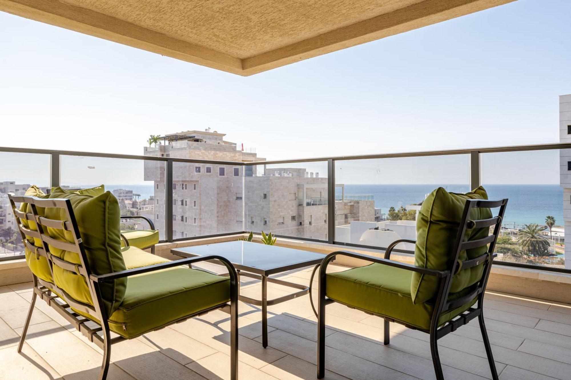Balfour Sea View City Center Nahariya Exterior photo